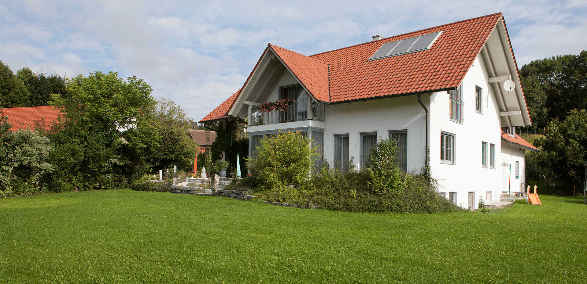 Haus mit Garten, ebenfalls von der Grundsteuerreform betroffen.