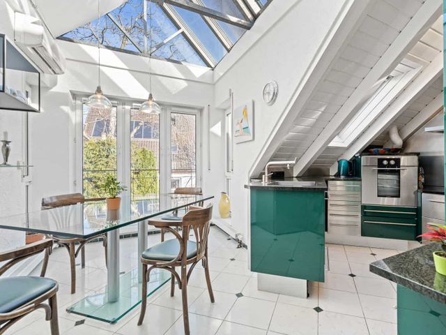 Referenzen 1 aHR0cHM6Ly93d3cuY29uc3RhbnplLWZ1aHJtYW5uLmRlL21lZGlhL2ZpbGVzL05WLTAzNzEzLmpwZw 647b1583,NV 03713